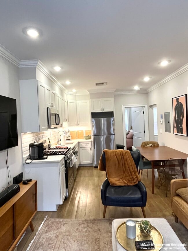 46 Sheridan St Unit 1