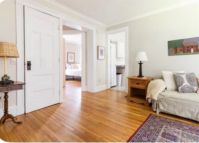 Photo - 209 Linden St