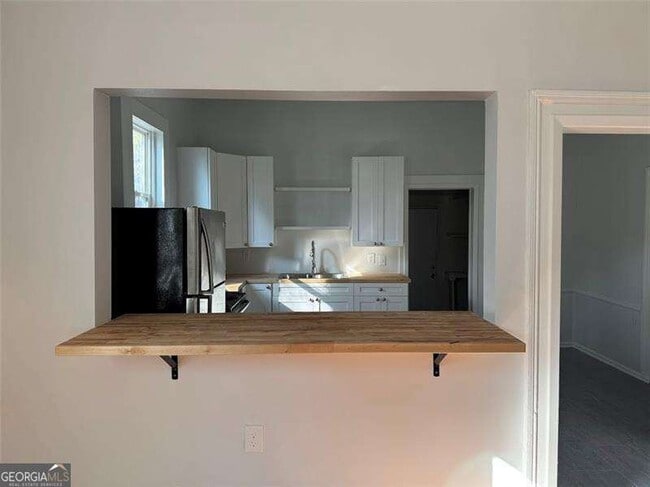 Photo - 194 N Clarendon Ave