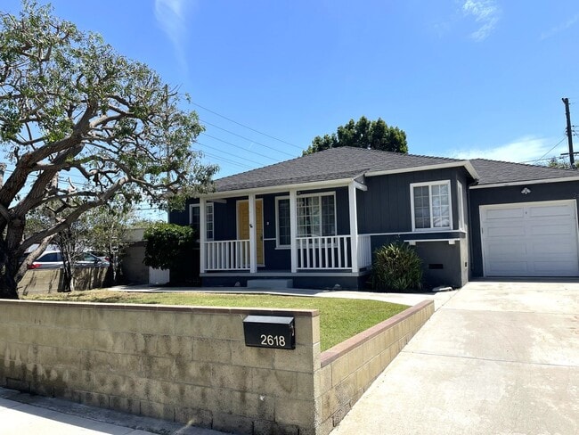 Building Photo - 2618 Spreckels Ln