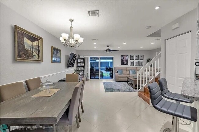 Photo - 1142 SW 44th Way Townhome