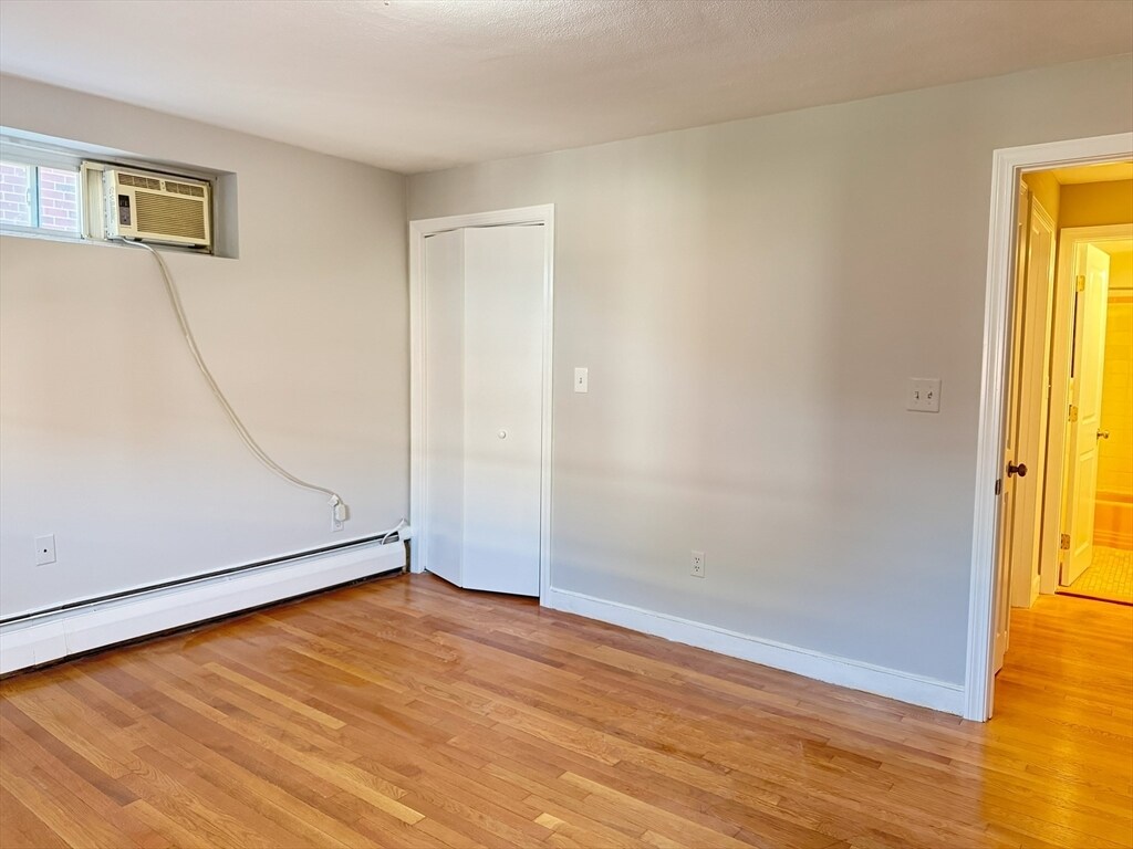 Photo - 11 Commonwealth Ct Unit 9