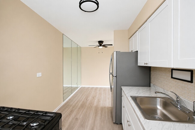 Photo - 1500 Robin Cir Unit 418