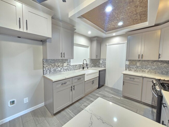 Photo - 44309 Date Ave Unidad 44309 Date Ave (Main)