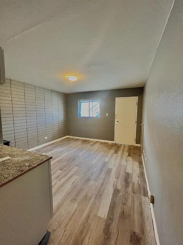 Photo - 111 S Summit St Unidad 202