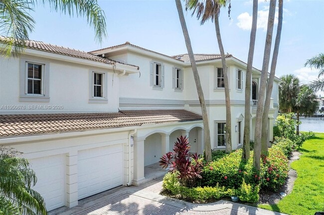 Building Photo - 21301 NE 38th Ave