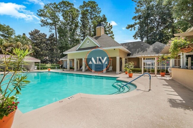 Photo - 380 Marshland Rd