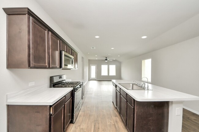 Photo - 16916 Rich Pines Dr