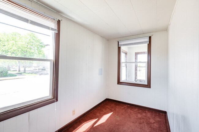 Photo - 602-604 9th St N Unit 602