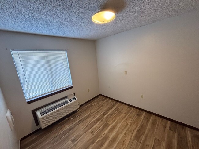 Photo - 2619 W 15th St N Unidad 203