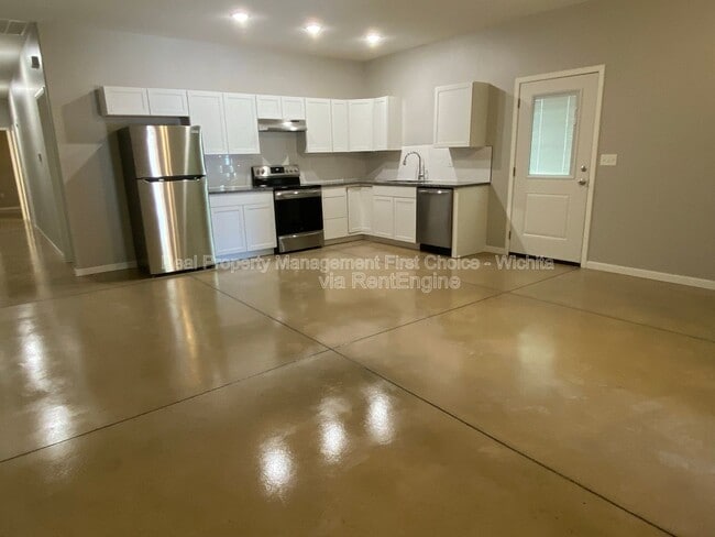 Photo - 1813 N Madison Ave