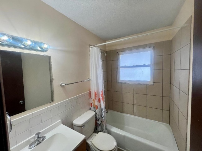 Photo - 1516 N 63 Pl