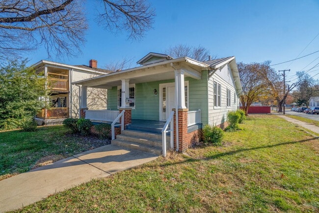 Photo - 2118 Fairfax Ave