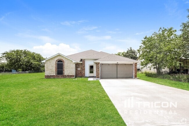 Building Photo - 621 Matador Dr Rental
