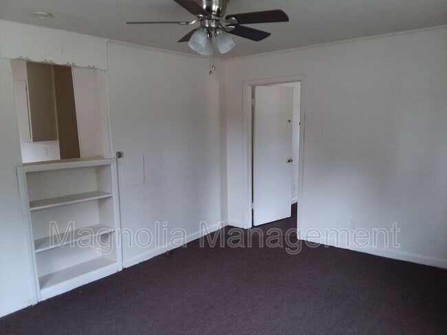 Photo - 922 E Andrews Ave