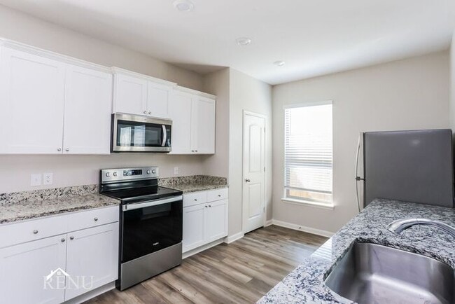 Photo - 1923 Hialeah Dr