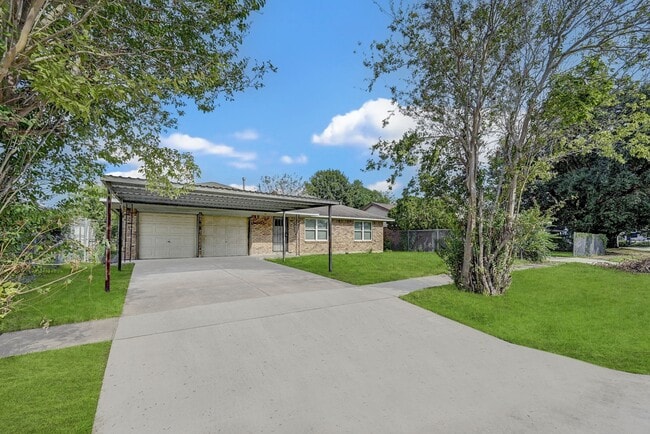 Photo - 6027 Ledbetter St