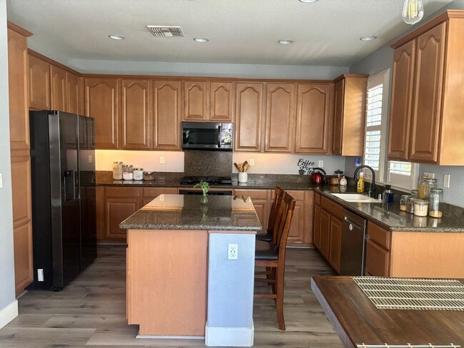 Photo - Cute As A Bug 3/2 Natomas Home!  (Please see attached info for viewings!