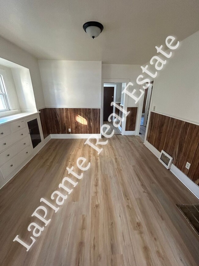 Photo - 1738 Milburn Ave Unit Lower