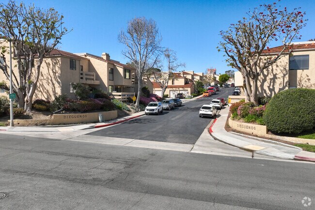 Entrance - Dieguenos