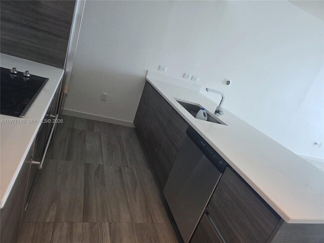 Photo - 1100 S Miami Ave Unidad 2711