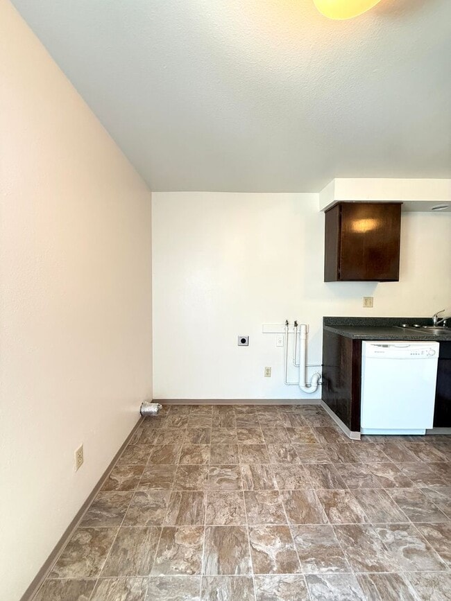 Photo - 330 Independence Cir Unit 330D