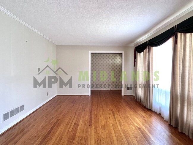 Photo - 2905 Prestwick Cir