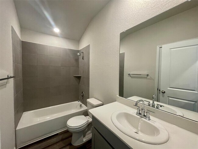 Photo - 111 Ostracoda Ln