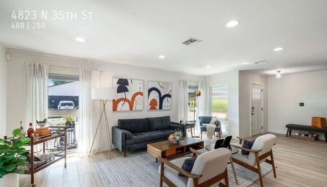 Photo - 4823 N 35th St
