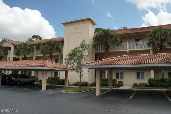 Building Photo - 7819 Regal Heron Cir Unit 8-104