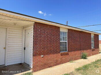 Building Photo - 1512 82nd St Rental