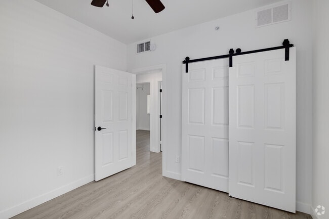 3BR, 2BA - 890SF - Bedroom