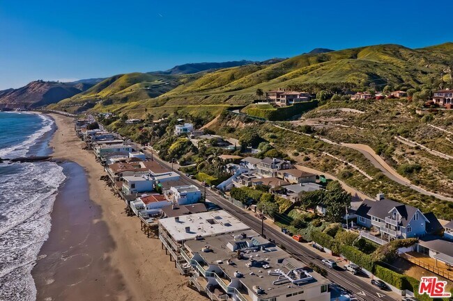 25129 Malibu Rd