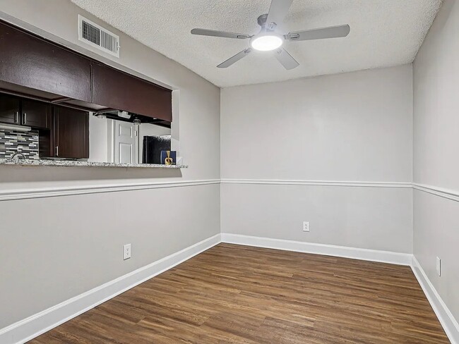 Photo - 2320 Conway Rd