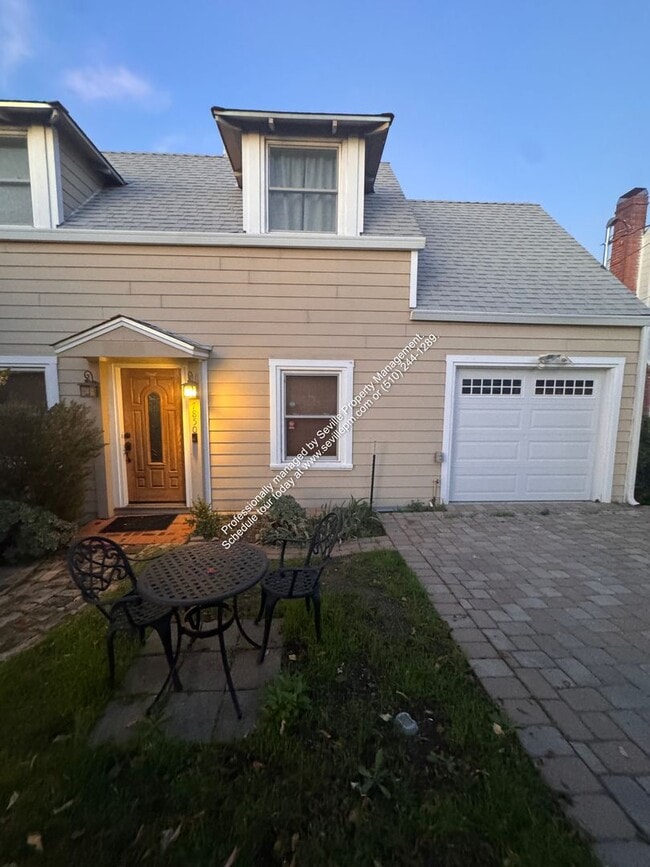 Photo - Cozy Move-In Ready 3 Bedrooms / 2 Bathroom Eastmont Hills Home