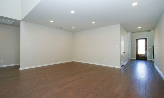 Photo - 14120 Sand Ridge Ct