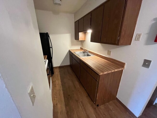 Photo - Fowler Place Apartments