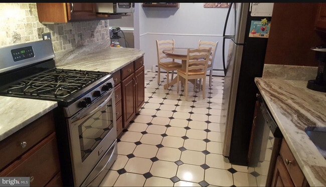 Photo - 14607 Anderson St