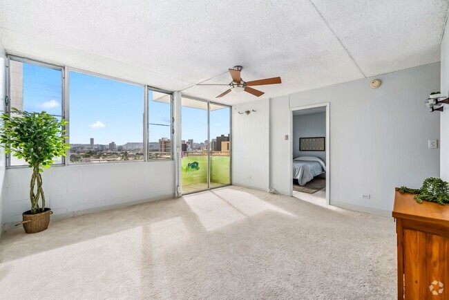 Building Photo - Punahou Pulelehua 2 Bedroom 1 Bathroom 1 P... Unit 704 Rental
