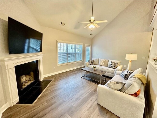 Photo - 5135 Cactus Cove Ln
