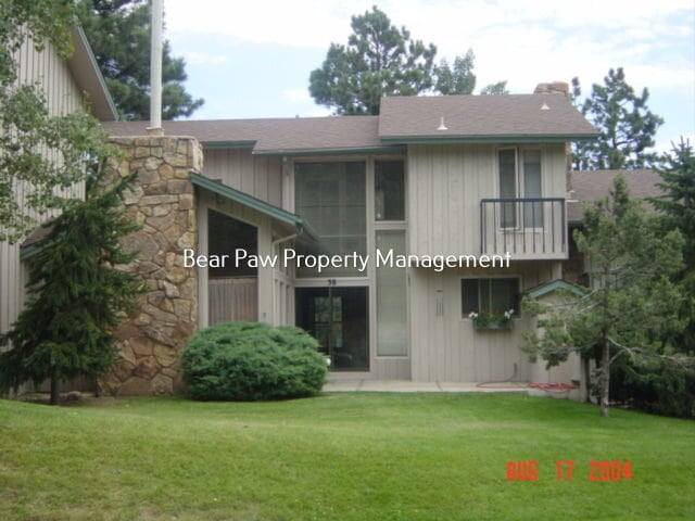 Building Photo - "Spacious 4-Bedroom Townhouse Retreat with 4 Full Baths in Scenic Evergreen!" Unit #38