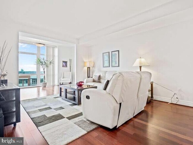 Photo - 8220 Crestwood Heights Dr Unit 814