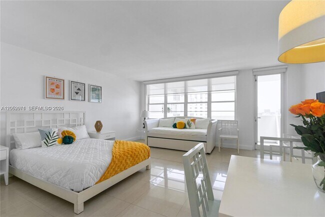 Building Photo - 100 Lincoln Rd Unit 1503
