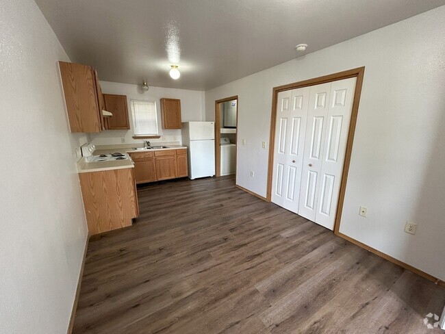 Building Photo - 1635 Neptune St Rental