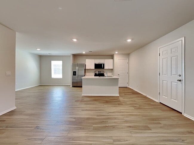 Photo - 529 St Charles Pl