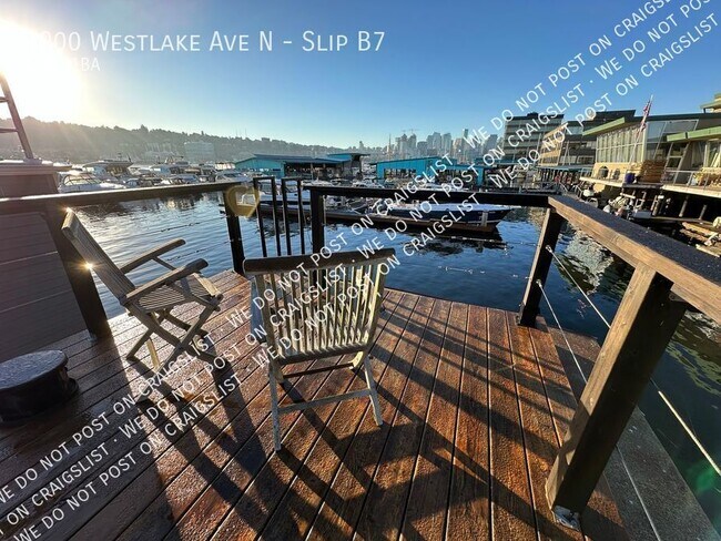 Lake Union - Unique Houseboat Vessel - 1 B... - Lake Union - Unique Houseboat Vessel - 1 B... Unit Slip B7