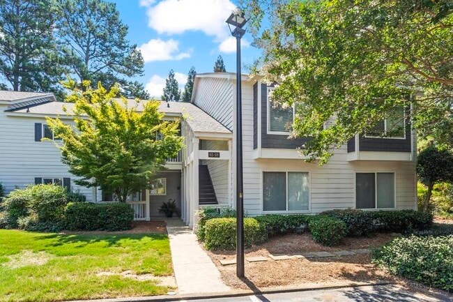 Building Photo - 65 Rumson Ct Unit 65 Rental