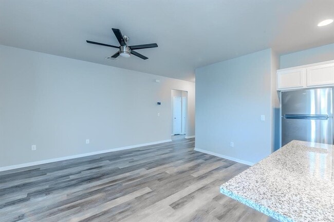 Photo - 225 Baum Dr