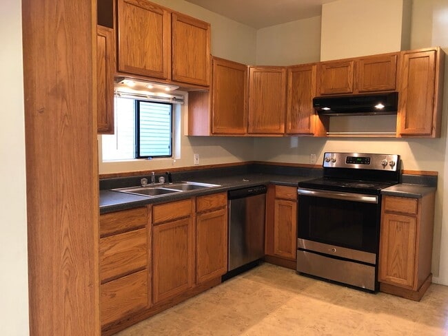 Photo - 1125 29th Ave S Unit 1125 29th Ave S  (Upper)