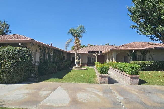 Building Photo - 72056 Palm Haven Dr Rental
